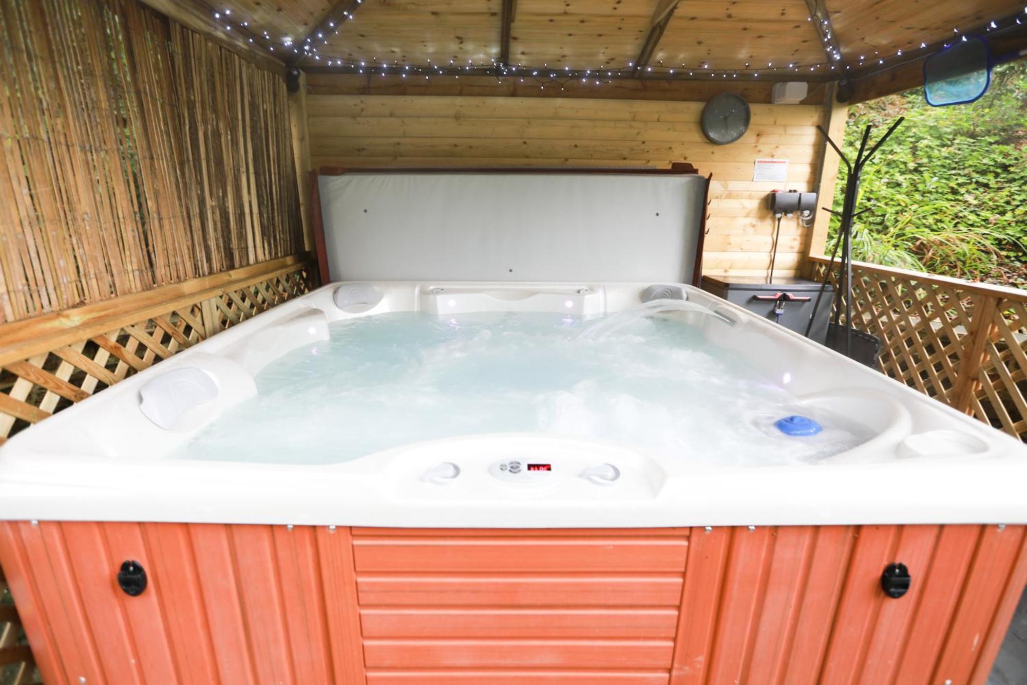 Woodside Ash Hot Tub & Pool Bideford Exterior foto